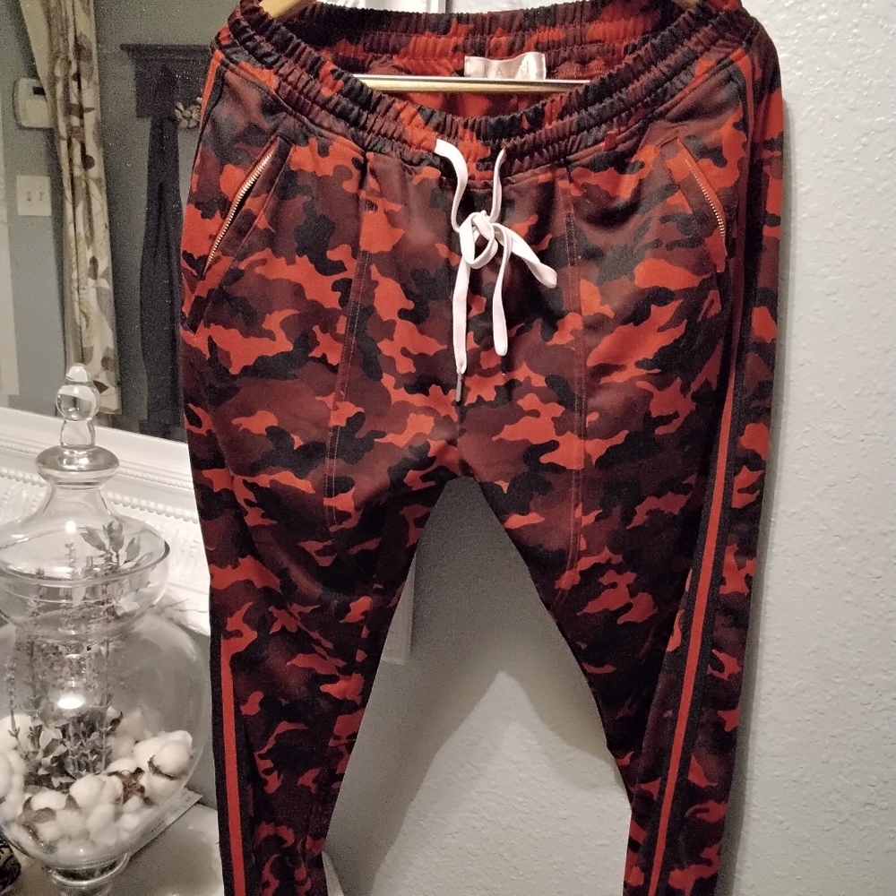 Kash joggers